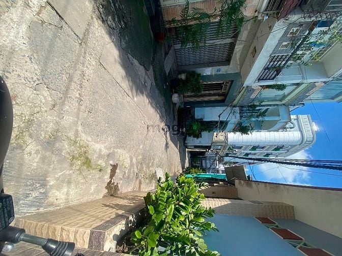 Hình ảnh 40m cho thuê 12 triệu/ tháng 3 phòng ngủ chỉ 4 xx tỷ .