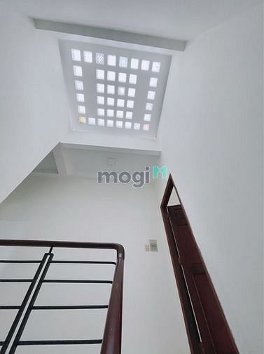 Hình ảnh 40m cho thuê 12 triệu/ tháng 3 phòng ngủ chỉ 4 xx tỷ .