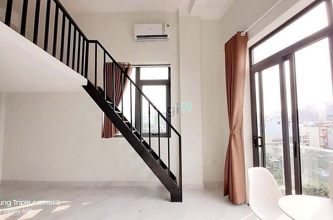 Hình ảnh Cho thuê phòng có gác ban công_Full nội thất_cửa sổ lớn_ở 2-3 bạn, Q7
