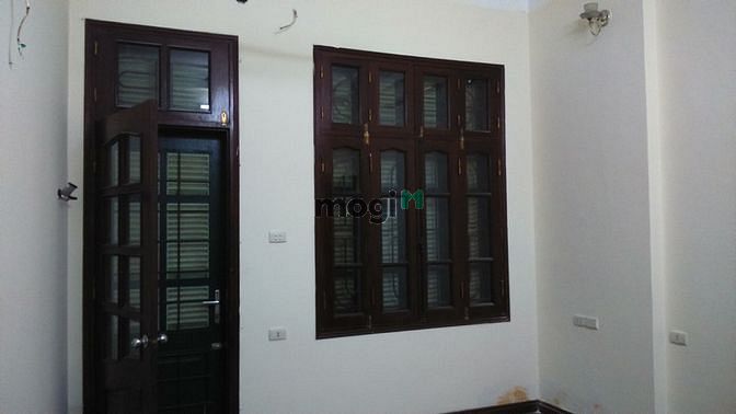 Hình ảnh Cho thuê nhà khu vực Hoàng Cầu - Đống Đa