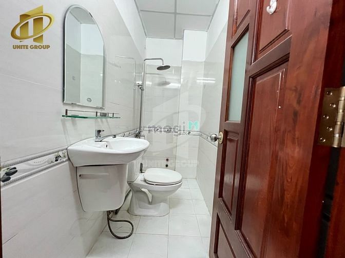 Hình ảnh studio full NT Ngã sáu Phù Đổng,Ngã Năm Cống Quỳnh,Đh Văn Lang,Đh Sư P