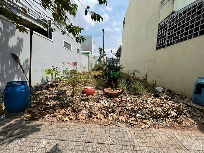 Hình ảnh Lô đất full 140m² thô cư Mặt tiền đường 12m sát THPT Ng Văn Tăng 8.4ty