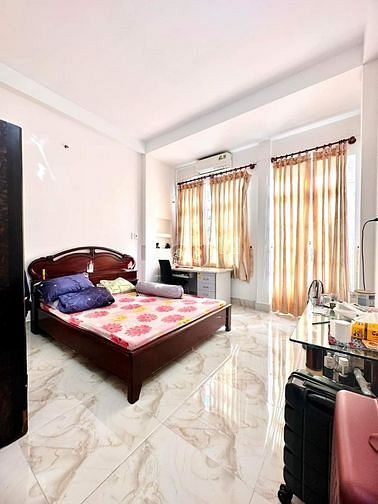 Hình ảnh Bán nhà 4 tầng 4x14m , Giáp Quận 3 , Cách Mạng Tháng 8 Tân Bình 8 tỷ