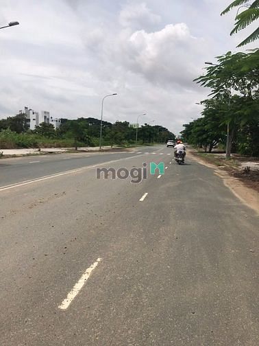 Hình ảnh lô đất vàng ngay Đường An Dương Vương, Quận 8 DT 100m2 Giá 2 tỷ750 SHR