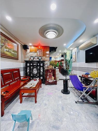 Hình ảnh HXH Dương Bá Trạc, Cầu Nguyễn Văn Cừ, F1 Q8. 4m x 15m, 5 tầng.