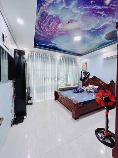Hình ảnh HXH Dương Bá Trạc, Cầu Nguyễn Văn Cừ, F1 Q8. 4m x 15m, 5 tầng.