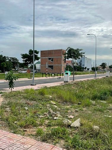 Hình ảnh Sang nhượng lô đất Âu Cơ , Phước Long A, Q9, DT 95m2, giá 2 tỷ 7, SHR