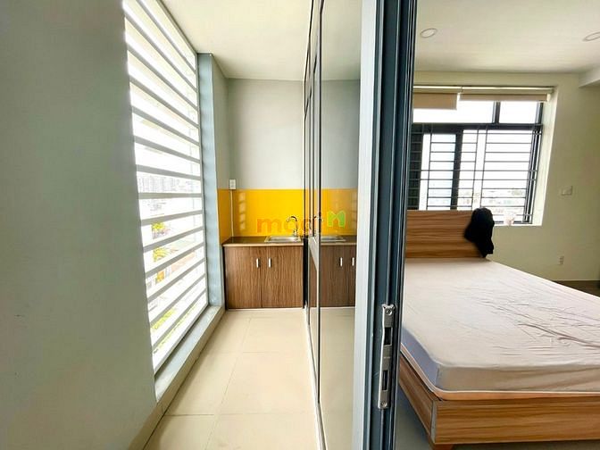 Hình ảnh Cho Thuê Phòng Đầy Đủ Nội Thất Cửa Sổ Lớn - Ban Công - New 100%