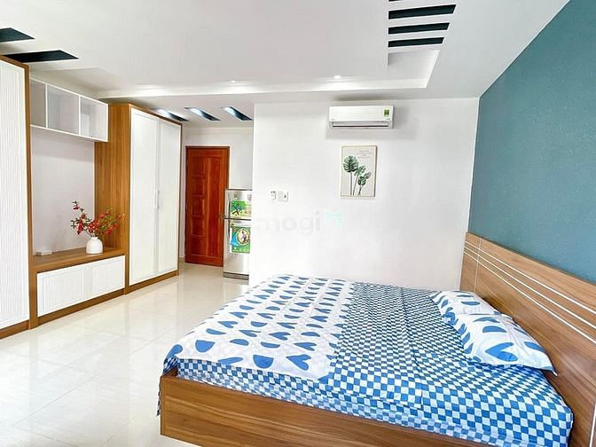 Hình ảnh Mb6623 nạp rút nhanh chóng full nội thất siêu sang ban công cửa sổ lớn thoáng mát Quận 1