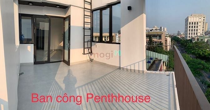 Hình ảnh Nhà cho thuê mặt tiền trung tâm Q. hải châu , có sẵn thang máy
