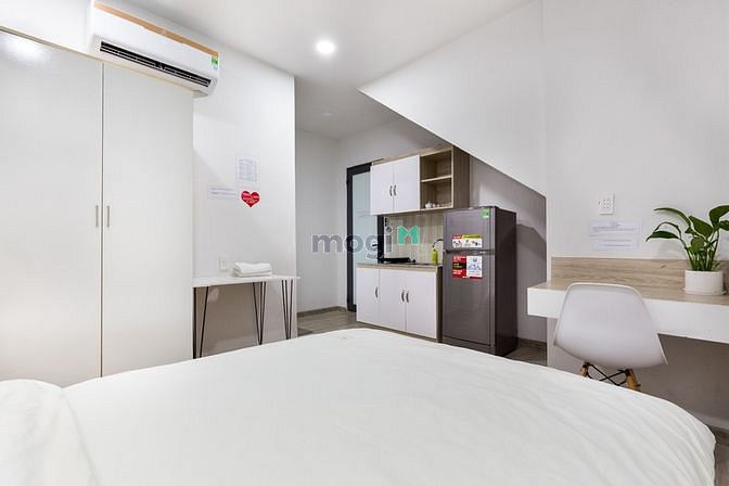 Hình ảnh studio cửa sổ gần bờ kè Hoàng Sa,cầu Kiệu,CV Lê Văn Tám,Đh UEH,VX Công