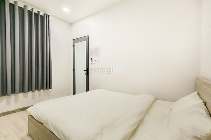 Hình ảnh studio cửa sổ gần bờ kè Hoàng Sa,cầu Kiệu,CV Lê Văn Tám,Đh UEH,VX Công