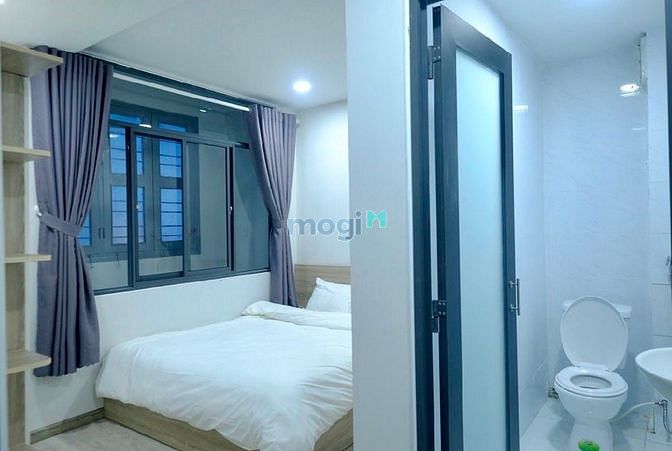 Hình ảnh studio cửa sổ gần bờ kè Hoàng Sa,cầu Kiệu,CV Lê Văn Tám,Đh UEH,VX Công