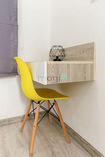 Hình ảnh studio cửa sổ gần bờ kè Hoàng Sa,cầu Kiệu,CV Lê Văn Tám,Đh UEH,VX Công