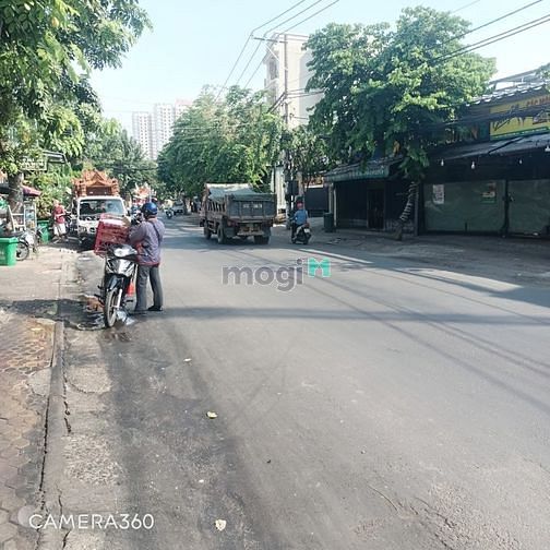 Hình ảnh Lô Đất 91m2 Cách Bệnh Viện Quận 2 Khoảng 200M - Đ.Lê Văn Thịnh Q2 SHR