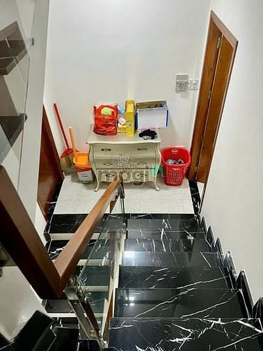 Hình ảnh Bán nhà trệt 2 lầu đường hoàng hữu nam , long thạnh mỹ , quận 9
