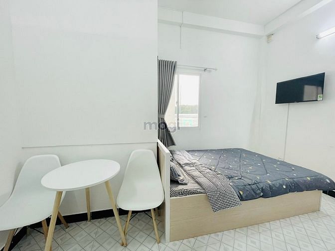 Hình ảnh studio cửa sổ gần CV Lê Thị Riêng,ĐH Y Khoa Phạm Ngọc Thạch,Vạn Hạnh M