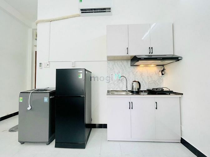 Hình ảnh studio cửa sổ gần CV Lê Thị Riêng,ĐH Y Khoa Phạm Ngọc Thạch,Vạn Hạnh M