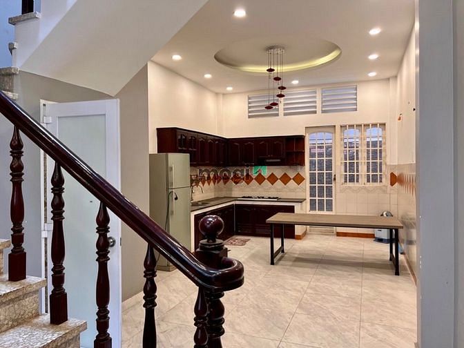 Hình ảnh Nhà Quận 1 cần bán gấp. Giá chỉ 2,8 tỷ