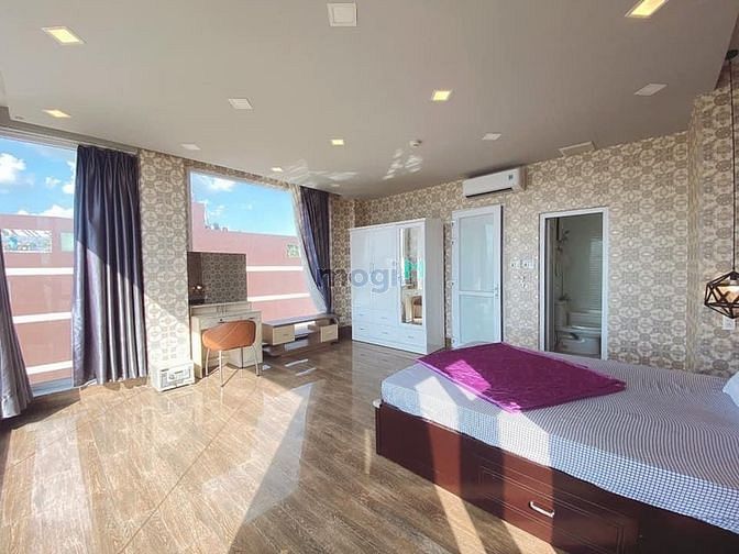 Hình ảnh Studio cửa sổ đón nắng full nội thất nằm ngay Dạ Nam Q8