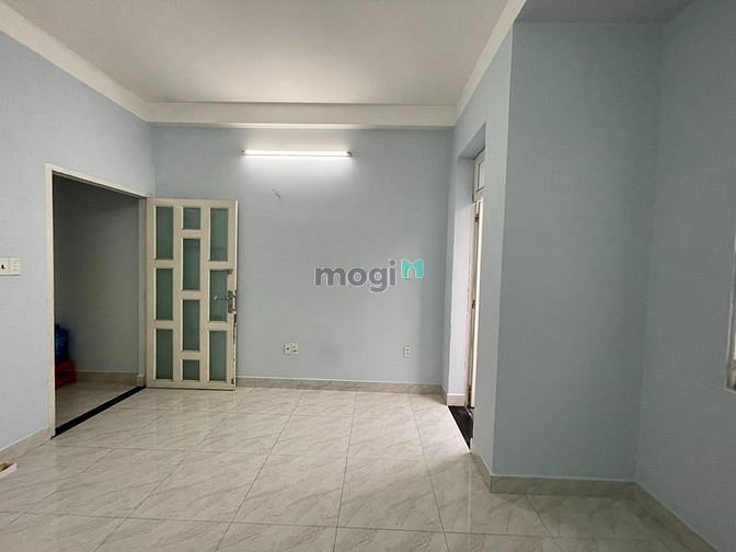 Hình ảnh Cho thuê ptro 18m2 Linh Đông (mới) có ban công Khu dân cư