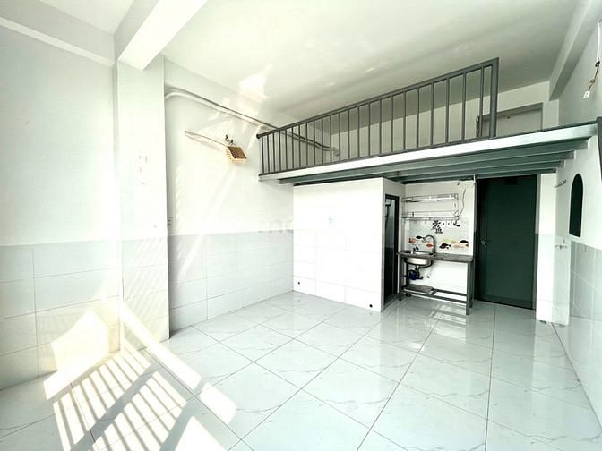 Hình ảnh Phòng Duplex View Kính, Máy Lạnh, Ngay CoopMart Phan Văn Hớn - Quận 12