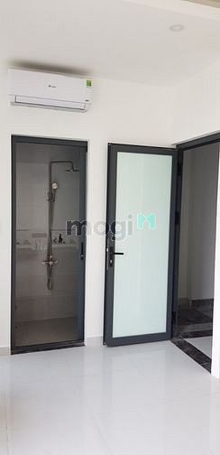 Hình ảnh SỐC Bình Tân QL1a BHH B 4 tầng BTCT 11 phòng chỉ 4 tỷ nhỉnh