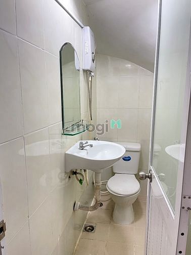 Hình ảnh Cho thuê Trang Chủ MB66.COM / Đăng Ký Tặng 66K full nội thất, cửa sổ lớn,trung tâm thể thao Rạch Miễu