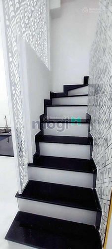 Hình ảnh Địng cư bán nhà hẻm Phạm Văn Chiêu GV, 56m2, 2PN, 2WC, SHR, 1ty080