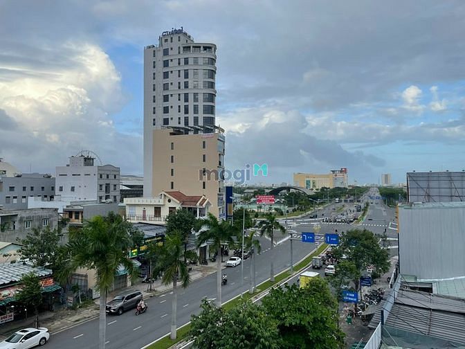 Hình ảnh Nhà cho thuê gần trường Đại Học Đông Á, ngang 11m ,6 phònG