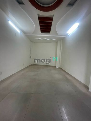 Hình ảnh Nhà cho thuê gần trường Đại Học Đông Á, ngang 11m ,6 phònG