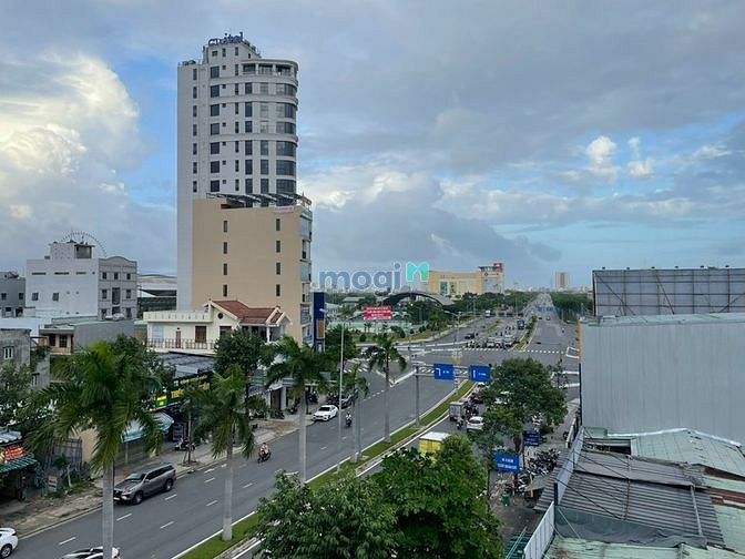 Hình ảnh Nhà cho thuê gần trường Đại Học Đông Á, ngang 11m ,6 phònG