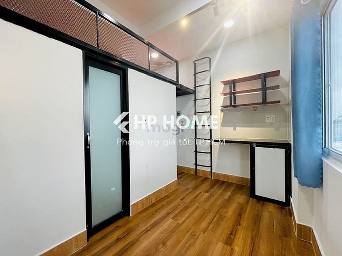 Hình ảnh CHDV Lạc Long Quân - Ban công riêng - máy giặt riêng từ 4 triệu