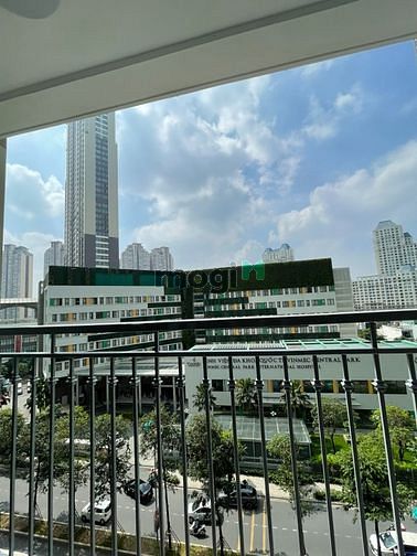 Hình ảnh Cho thuê 3PN Vinhomes Central Park chỉ 25tr nội thất như hình