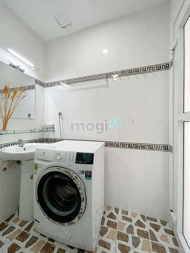 Hình ảnh Mb6623 nạp rút nhanh chóng sang trọng, full nội thất ngay Lê Văn Sỹ