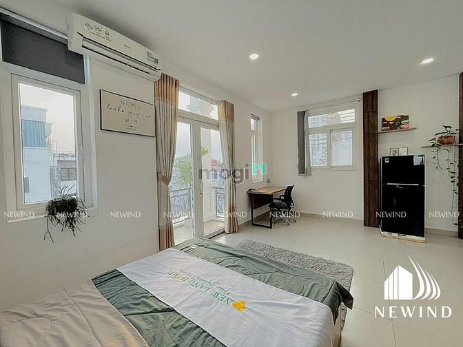 Hình ảnh Cho thuê căn bancon fullnt Mới _máy giặt riêng cạnh quận 4, q1,Q2