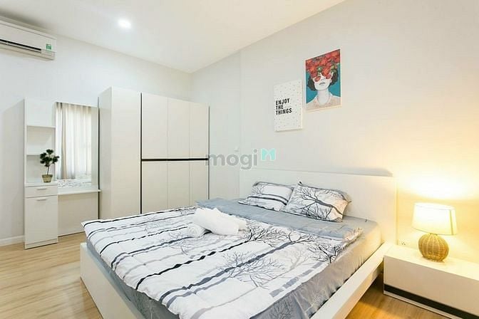 Hình ảnh Cho thuê CH Cao ốc Satra Eximland 125m2, 3PN, 2WC. Giá: 17 tr/th