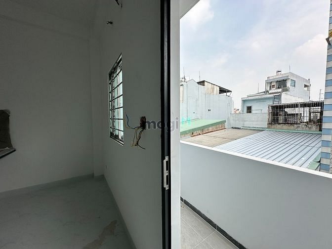 Hình ảnh Cho thuê Trang Chủ MB66.COM / Đăng Ký Tặng 66K Studio ban công ngay Trường Đại Học Công Thương