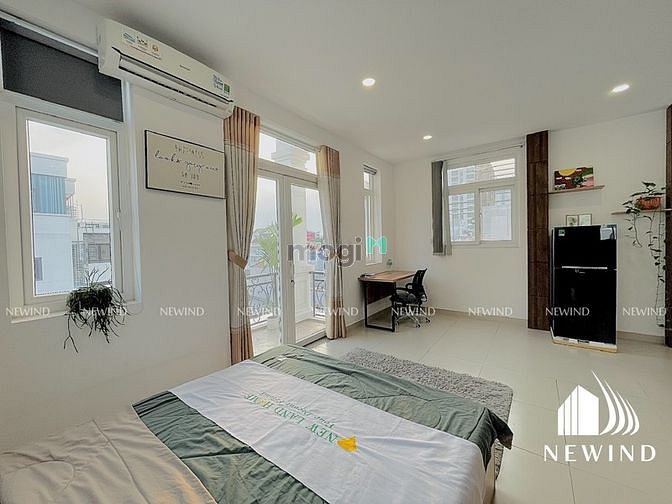 Hình ảnh Studio ban công sát Lotte, tiện đi TĐT,RMIT 5p qua các q1,4