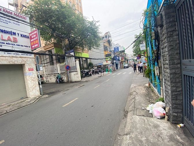 Hình ảnh Cho thuê Nhà nguyên căn MT đường Nguyễn Trọng Tuyển, Quận Phú Nhuận
