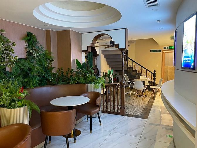Hình ảnh Cho Thuê Góc 2MT Cách Mạng Tháng 8 và Võ Văn Tần. Quận 3