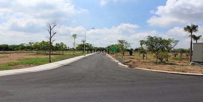 Hình ảnh chính chủ đường Lạc Long Quân, Phường 1, Quận 11, DT100m2/ 2.4 tỷ, SHR