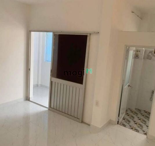 Hình ảnh Nhà Phan Văn Trị, P.11, 5.3×5.25m, 1 trệt, 1 lầu, 6.5tr