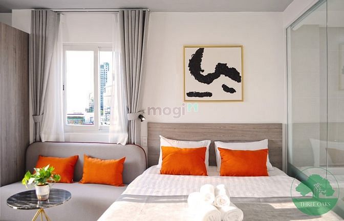 Hình ảnh Studio ban công mặt tiền Bến Vân Đồn ngay sát Đh Luật
