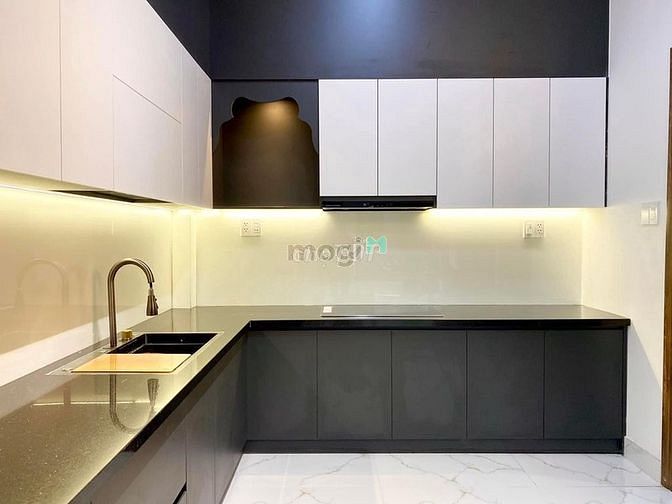 Hình ảnh Cực phẩm nhà Điện Biên Phủ, P14, Q.3, DT 56M2, Gía 2 tỷ 650, SHR