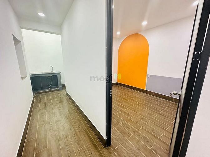 Hình ảnh Nhà Nguyên Căn - 2 Phòng Ngủ Ngay Gần Q1