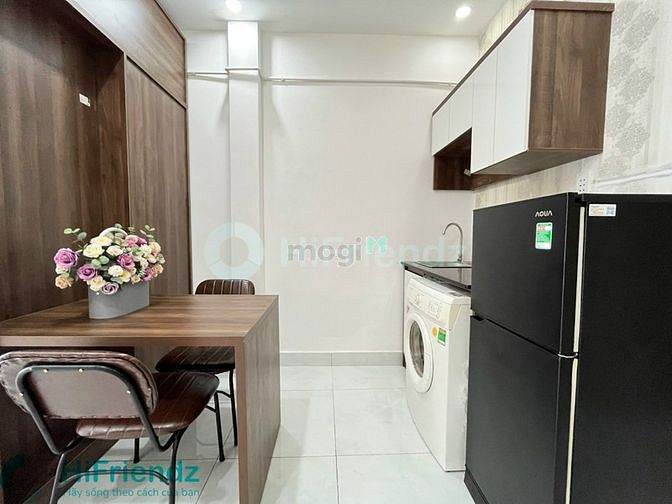 Hình ảnh Studio thiết kế đơn giản hiện đại full nội thất ngay trung tâm
