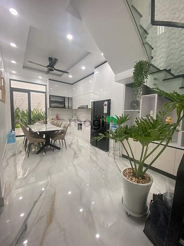 Hình ảnh HXH NƠ TRANG LONG, 60m2, 4 tầng, BÌNH THẠNH, chỉ hơn 8 tỷ.