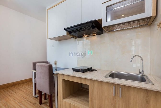 Hình ảnh Căn Hộ Mới - Thang Máy - Hầm Xe- Bảo vệ - Balcony - Full Nội Thất