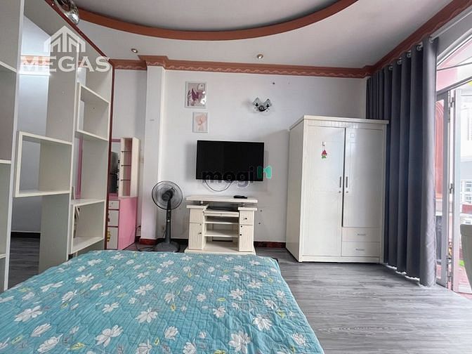 Hình ảnh Trống sẵn studio ban công rộng - 40m2 - máy giặt riêng - bao phí